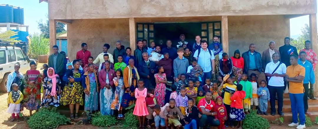 Kanisa la Kristo Kanisa La Kristo Endamarariek - Arusha